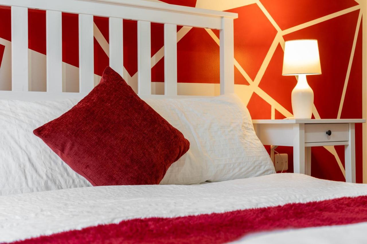 Avril Serviced Apartment Бирмингам Екстериор снимка