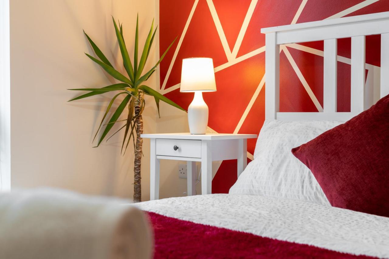 Avril Serviced Apartment Бирмингам Екстериор снимка