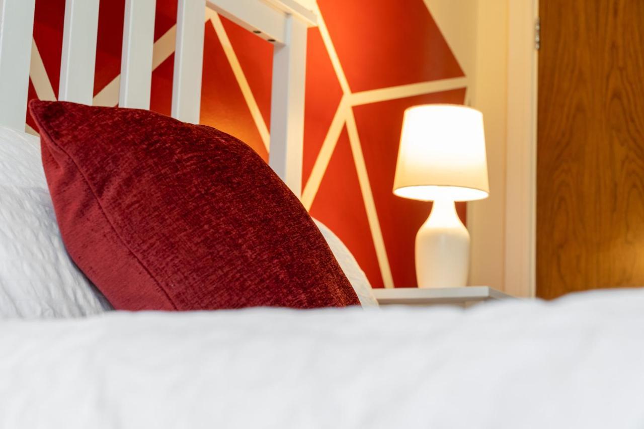 Avril Serviced Apartment Бирмингам Екстериор снимка